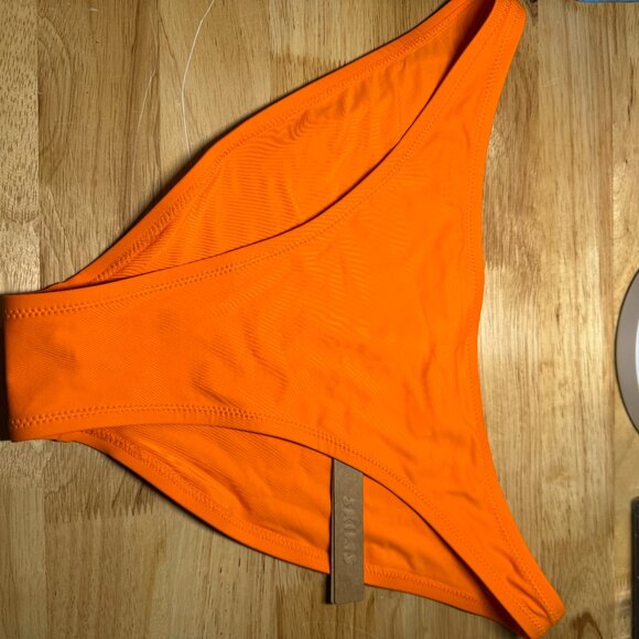 Skims Bathing Suit Bundle! - Picture 1 of 7